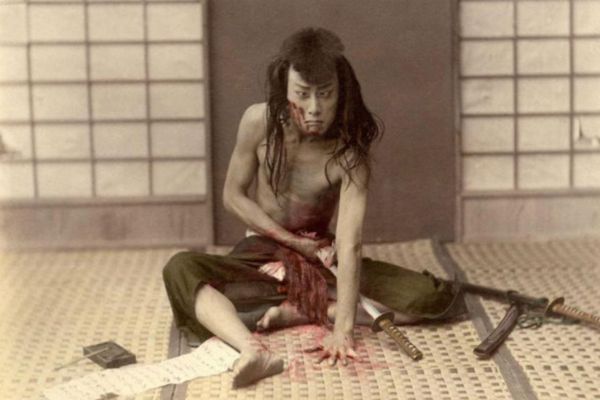 Các võ sĩ đạo coi Seppuku là nghi thức bảo toàn khí tiết 